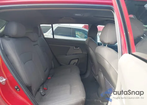 2011 Kia Sportage Lx z USA, uszkodzony, nr VIN KNDPBCA22B7083676